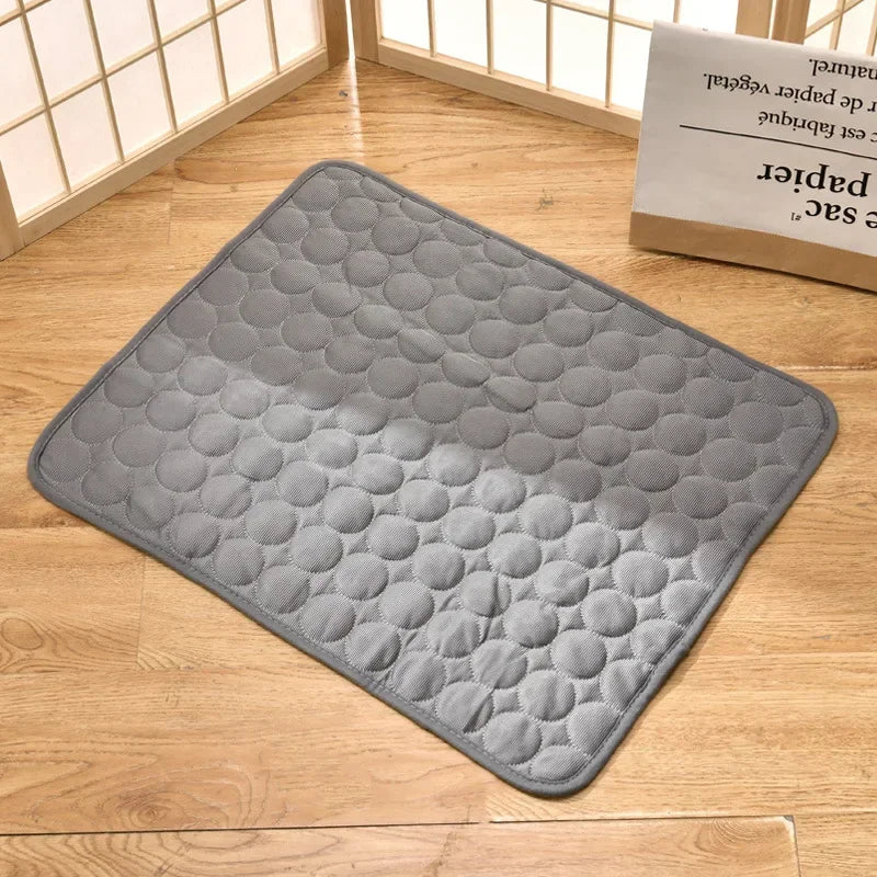 Pet Summer Cooling Pad NZ | Self-Cooling Ice Silk Dog & Cat Bed – Breathable & Comfortable – PawNest