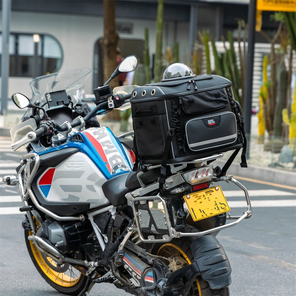 Motorcycle Pet Carrier Bag NZ | Dog Bag for Street Glide & Touring Trike Models – PawNest