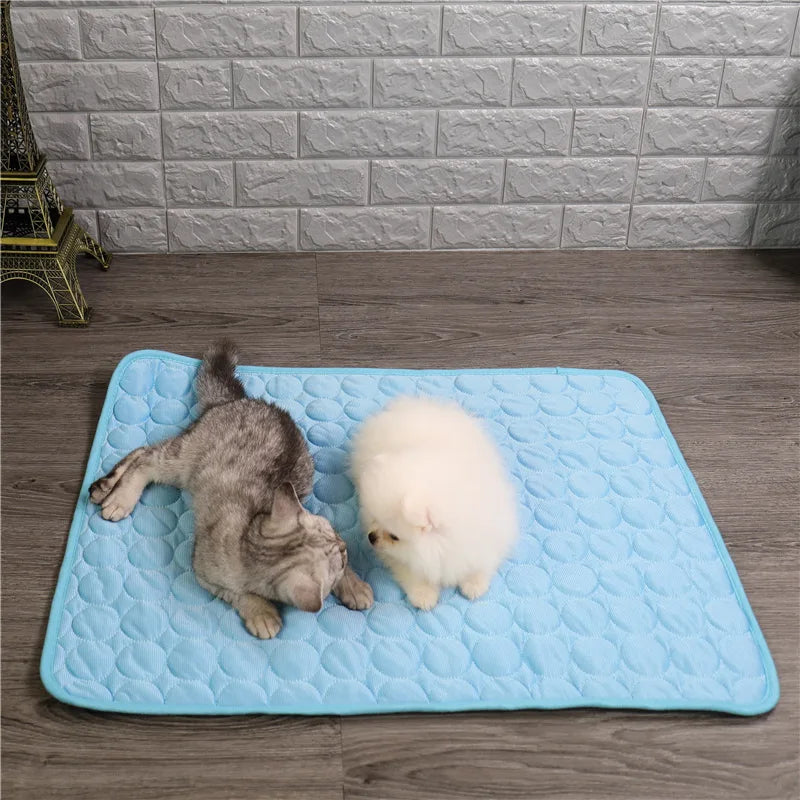 Pet Summer Cooling Pad NZ | Self-Cooling Ice Silk Dog & Cat Bed – Breathable & Comfortable – PawNest