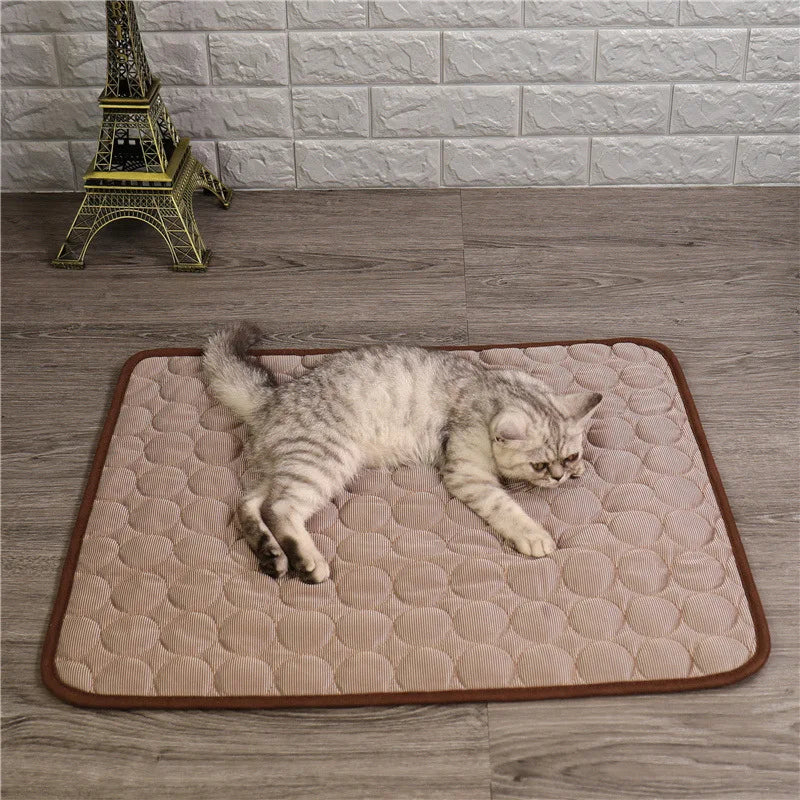 Pet Summer Cooling Pad NZ | Self-Cooling Ice Silk Dog & Cat Bed – Breathable & Comfortable – PawNest
