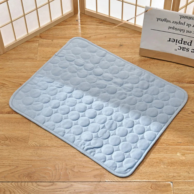 Pet Summer Cooling Pad NZ | Self-Cooling Ice Silk Dog & Cat Bed – Breathable & Comfortable – PawNest