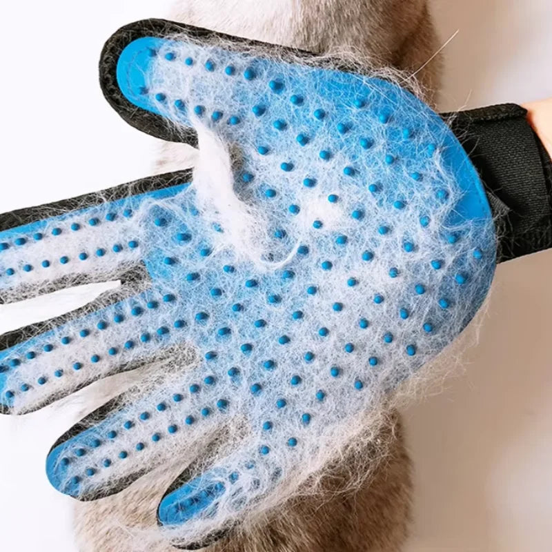 Pet Grooming Kit for Dogs, Cats & Rabbits – 2-Sided Grooming Brush & Bath Cleaning Glove for De-Shedding & De-Matting Fur